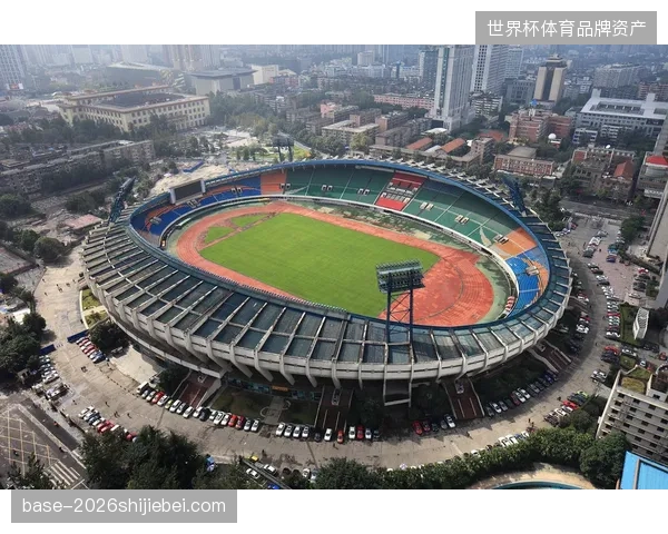 成都蓉城半程豪取主场九连胜，凤凰山体育公园凭借恐怖的攻击火力成为联赛客队的梦魇